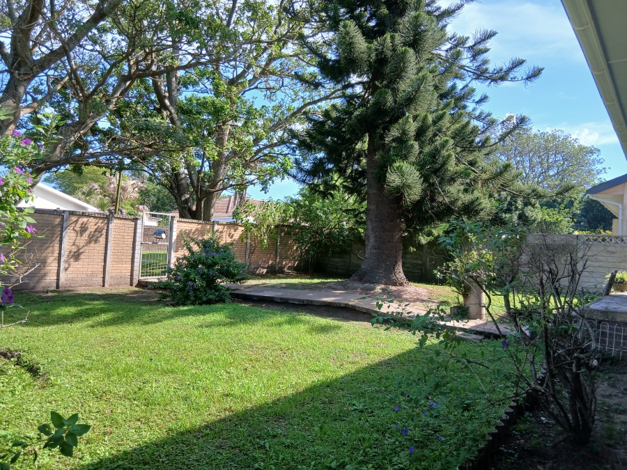 3 Bedroom Property for Sale in Summerpride Eastern Cape